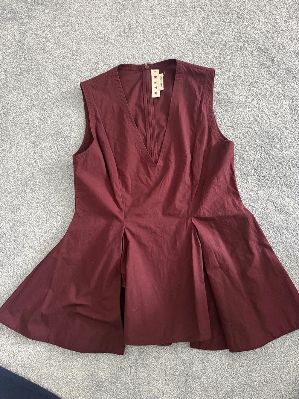 Marni Women's Sleeveless V-Neck Peplum Top in Wine